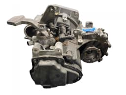 VW VW Caddy 2015- 2.0d manual gearbox TLE 101 000 km — thumbnail 3