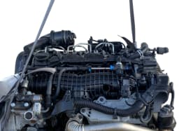 VOLVO D4204T8 engine complete Volvo V40 2.0d 88kw 2015- — thumbnail 3