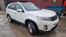 KIA KIA Sorento III 2013, Santa Fe 2.2d 145kw Automatic D4HB engine 155 000 km — thumbnail 6