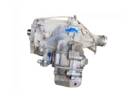 ISUZU Isuzu D-MAX II 1.9D 2018 Automatic 8983318600 transfer case 87 000km — thumbnail 4