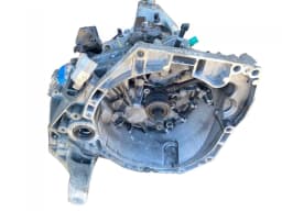 NISSAN Nissan Qashqai 1.3 Petrol/hybrid 103kw manual gearbox 32010-03Q0J — thumbnail 2
