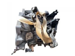 TOYOTA Toyota RAV-4 IV 2012- 2.0d AWD manual 8-speed gearbox 3030042330 122 000km — thumbnail 3