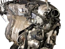 MERCEDES-BENZ Mercedes-Benz C200 1.5 CGI 135kw 184 hp complete engine M 264.915 — thumbnail 5
