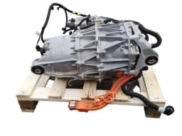 TESLA 2022 LIFT TESLA MODEL 3 / 1587780-00-A REAR Engine ELECTRIC 1 700 km — thumbnail 1