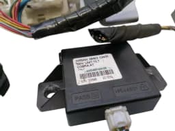 NISSAN MEC125070 ECU with modules Full Set Nissan GT-R R35 3.8 — thumbnail 6