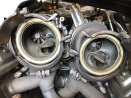 BMW S63B44B engine complete BMW X5M F85 4.4 575 Hp XDrive — thumbnail 9