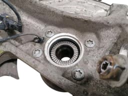BMW BMW 5 F90 M5 Left Front Hub 31107857011 X-DRIVE — thumbnail 9