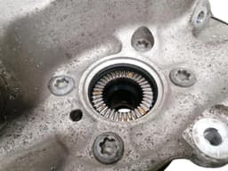 BMW BMW 5 Series F90 G30 M5 Left Rear Hub 7857065 — thumbnail 9