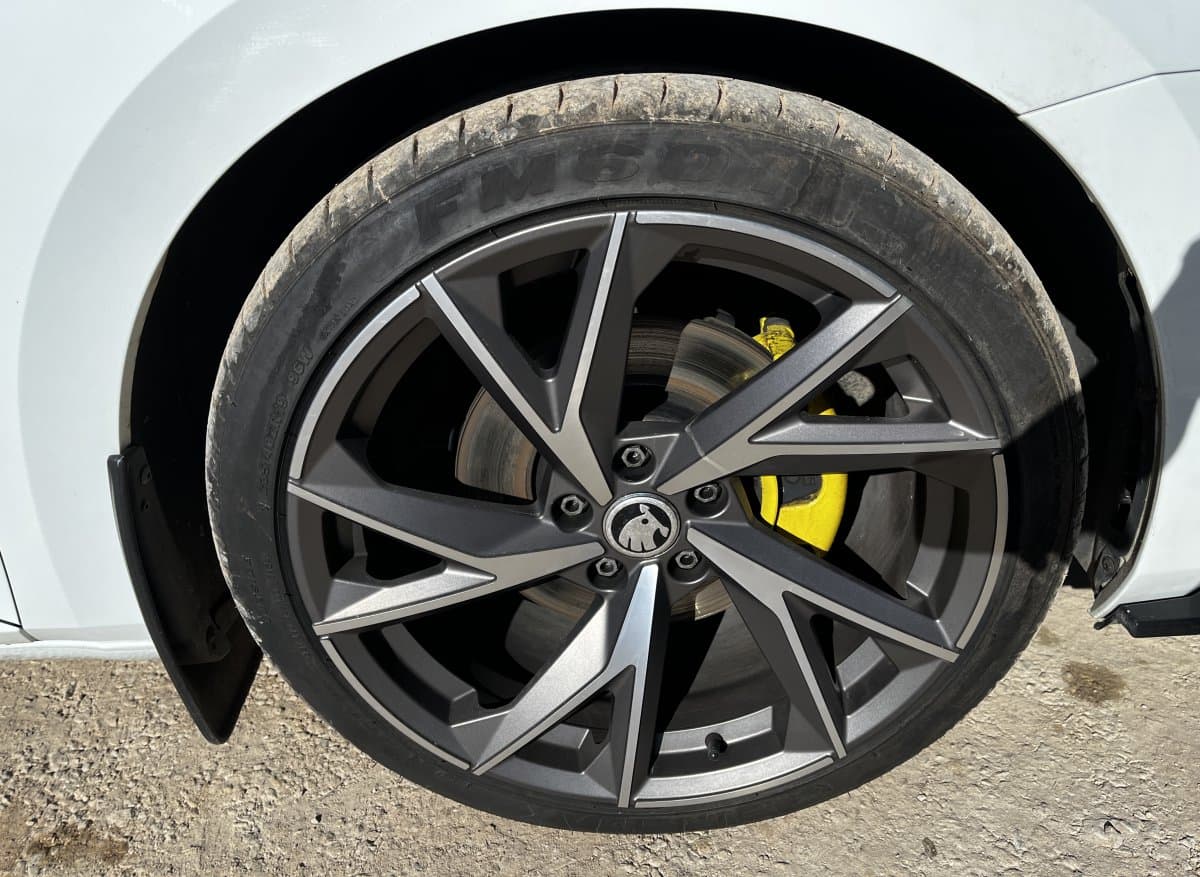 SKODA Rim set With Tyres 4 pcs SKODA SUPERB III (3V3, 3V5) (2015-2024)