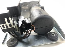 MERCEDES-BENZ HB70058-002 HB70058002 Convertible Top motor MERCEDES-BENZ SL-CLASS (R230) (2001-2012) — thumbnail 3