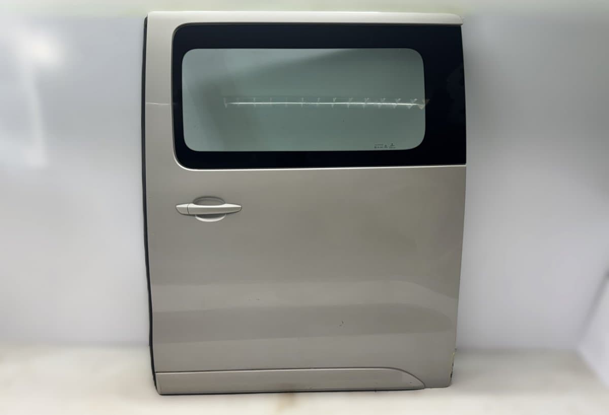 TOYOTA SU001B0465 Sliding door left TOYOTA PROACE (MDY, MDZ) (2016-)