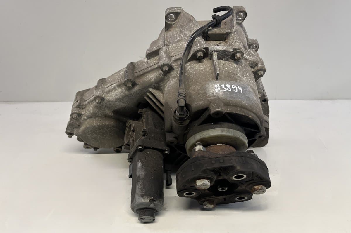BMW 7574778 27107599887 Transfer Box BMW X6 (E71, E72) (2008-2014)
