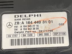 MERCEDES-BENZ A1644403101 A1645452716 A1644423800 Fuse box MERCEDES-BENZ ML-CLASS (W164) (2005-2011) — thumbnail 3
