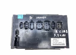 MERCEDES-BENZ 28073722 28041416 28064101 Fuse box MERCEDES-BENZ R-CLASS (W251) (2006-2013) — thumbnail 2