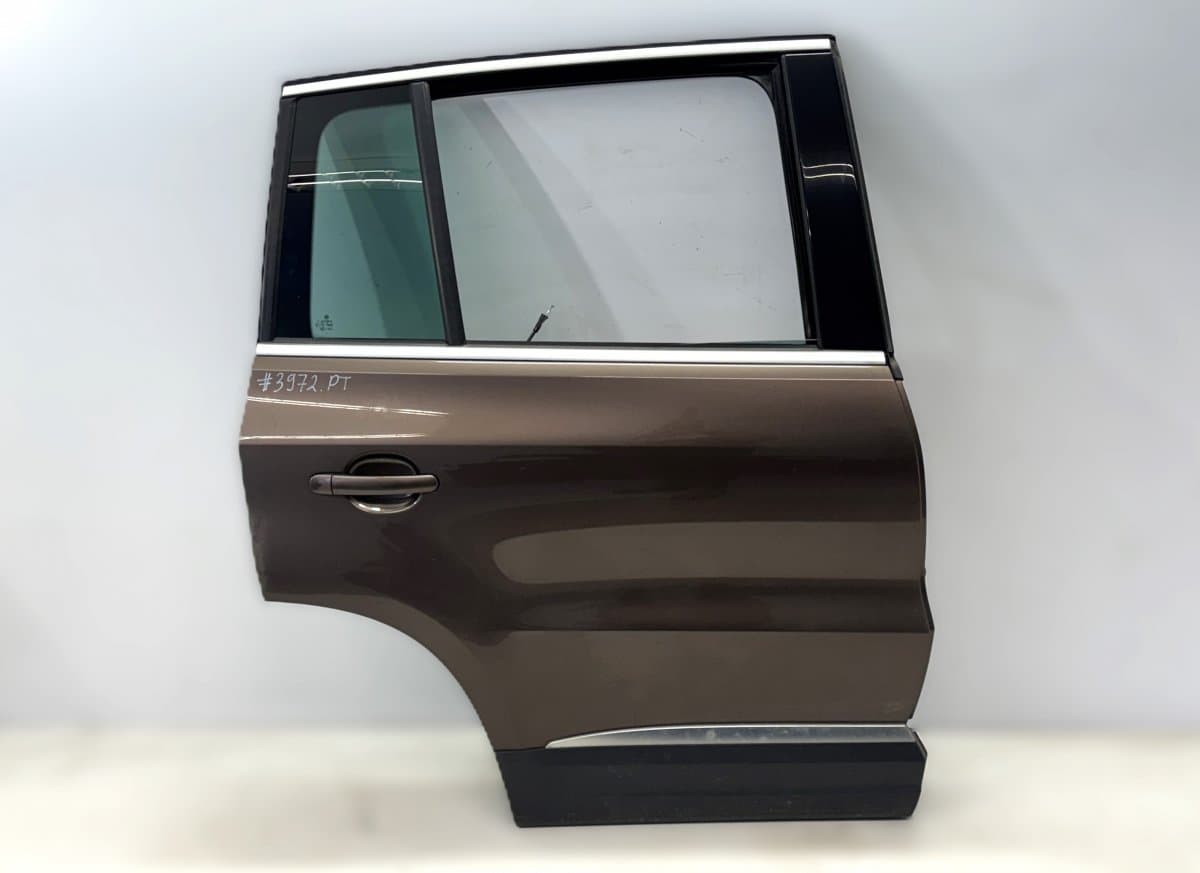 VW 5N0833312B 5N0839730R Door Rear Right VW TIGUAN I (5N) (2007-2018)