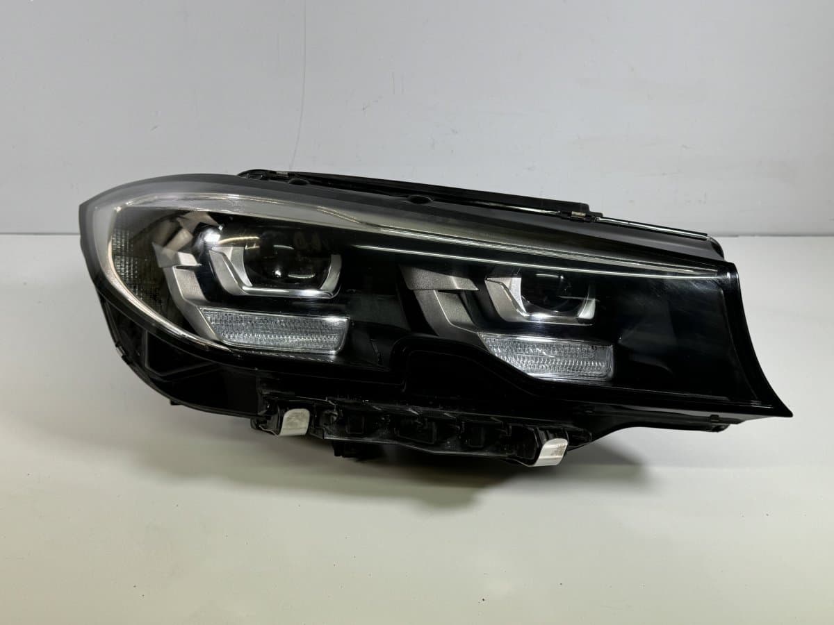 BMW 030110623209 948169608 Headlight right BMW 3 / i3 (G20, G21, G28, G81) (2018-)