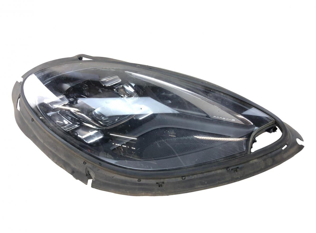 PORSCHE 95B941040G Headlight right PORSCHE MACAN I (95B) (2014-2024)