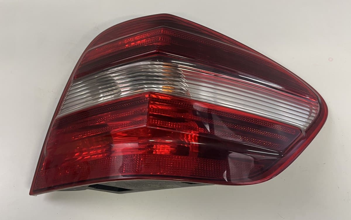 MERCEDES-BENZ A1649064300 Tail light, right MERCEDES-BENZ ML-CLASS (W164) (2005-2011)