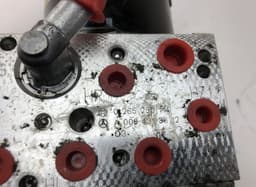 MERCEDES-BENZ 0265250110 0265960036 0265960025 0265250088 0265960018 0265250062 ABS hydraulic unit / pump MERCEDES-BENZ SL-CLASS (R230) (2001-2012) — thumbnail 4