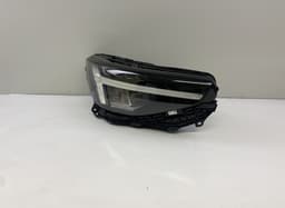 VOLVO 31655529 Headlight right VOLVO XC40 / EX40 / EC40 (536, 539) (2017-) — thumbnail 1