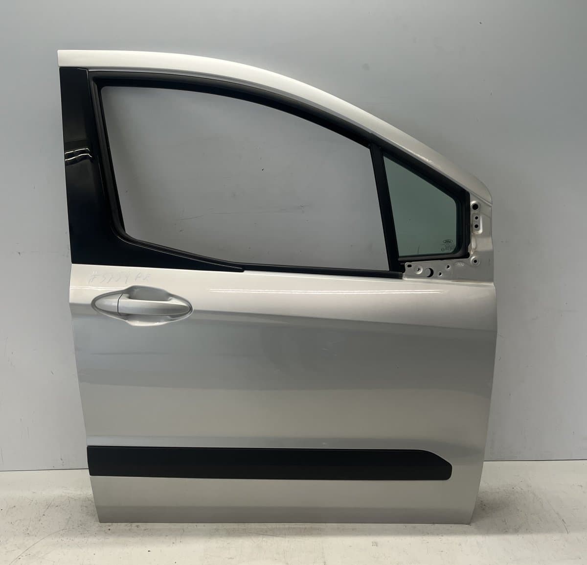 FORD PET76-A20124-JB PET76A20124JB Door Front Right FORD TRANSIT / TOURNEO COURIER I (2014-)