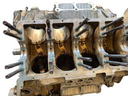 MASERATI 216263 Engine Cylinder Block MASERATI QUATTROPORTE III (03.04-) — thumbnail 3