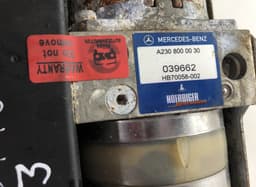 MERCEDES-BENZ HB70058-002 HB70058002 Convertible Top motor MERCEDES-BENZ SL-CLASS (R230) (2001-2012) — thumbnail 4
