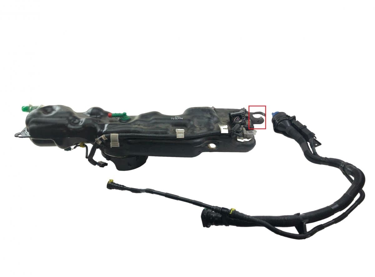 778010K010 AdBlue tank TOYOTA HILUX VIII (AN110, AN120, AN130) (2015-)