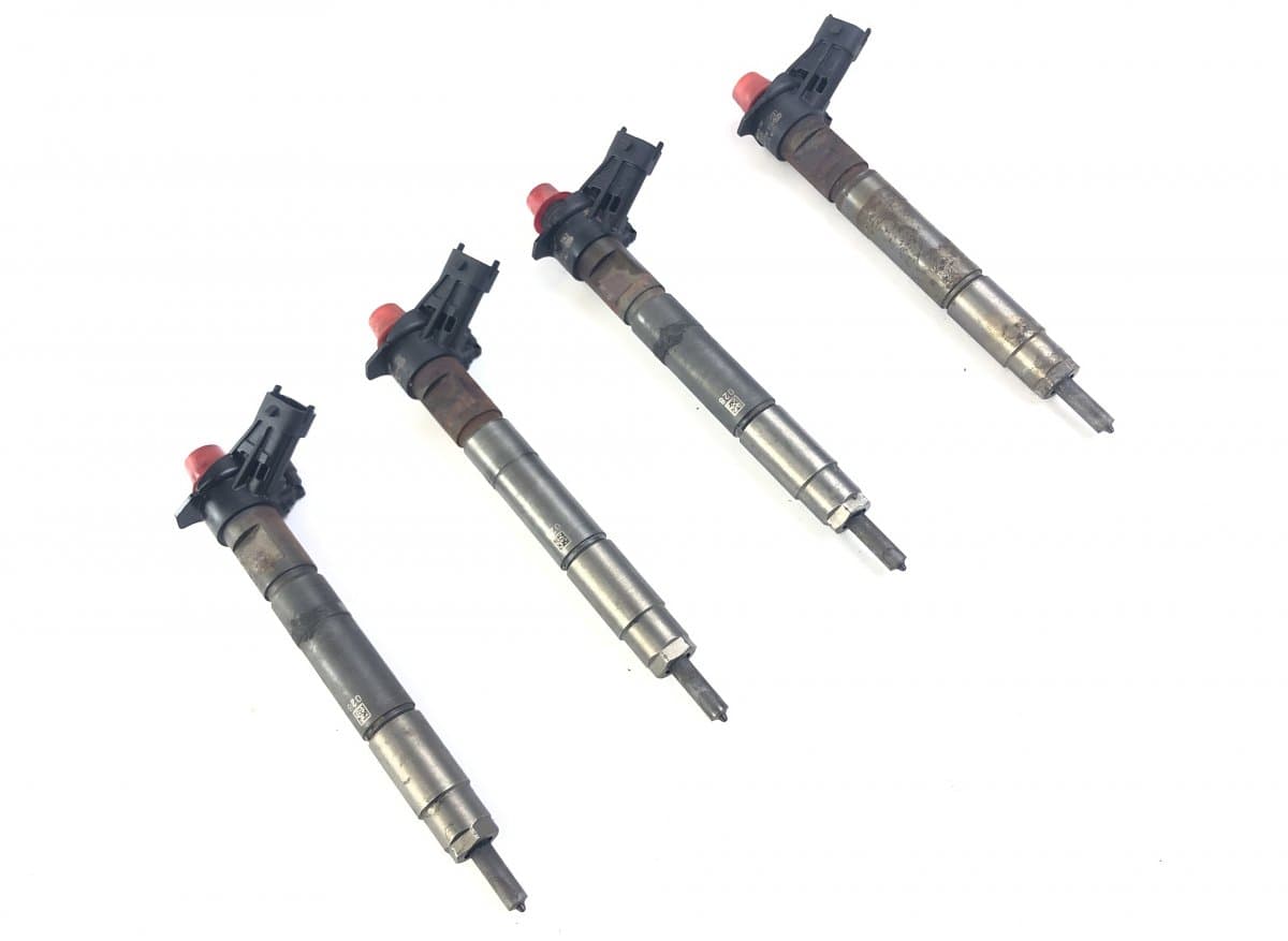 0445115067 0986435402 15062058F 15062050F Fuel Injector CHRYSLER VOYAGER V (RT) (2007-2016)
