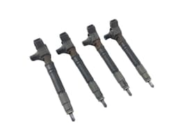 TOYOTA 2367009430 Fuel injector set TOYOTA HILUX VIII (AN110, AN120, AN130) (2015-) — thumbnail 1