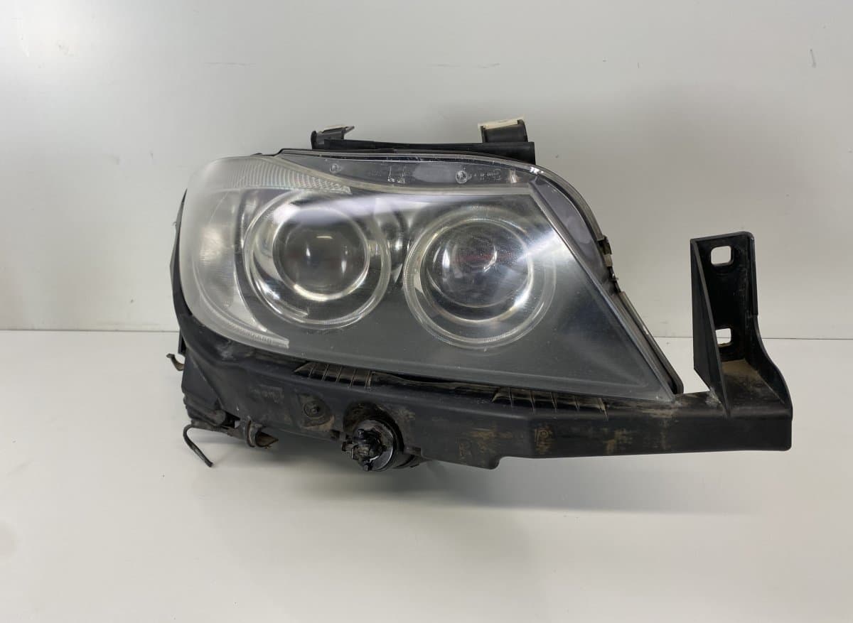 BMW 63116942722 Headlight right BMW 3 (E90, E91, E92, E93) (2005-2011)
