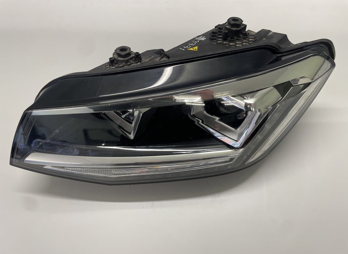 VW 2K1941031 Headlight left VW CADDY IV (SA) (2015-2021)