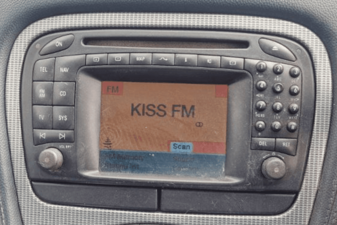 7612001523 8618001514 Radio MERCEDES-BENZ SL-CLASS (R230) (2001-2012)