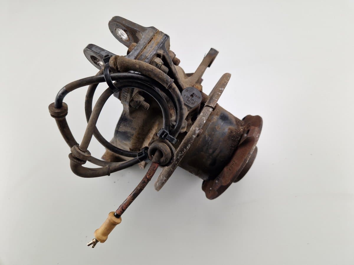 377000363 Wheel bearing housing rear left MASERATI QUATTROPORTE II (03.94-)
