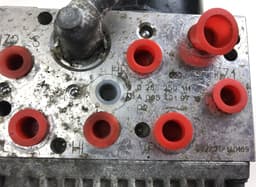 MERCEDES-BENZ 0265250010 0265960012 0130108093 0265960035 0265960028 0265250095 0265960044 0265960057 ABS hydraulic unit / pump MERCEDES-BENZ SL-CLASS (R230) (2001-2012) — thumbnail 4
