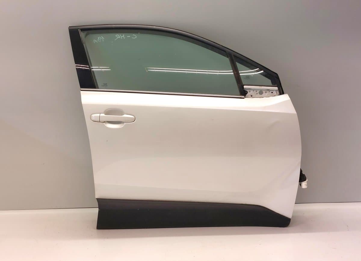 67001F4010 Door Front Right TOYOTA C-HR I (AX10, AX50) (2016-2023)