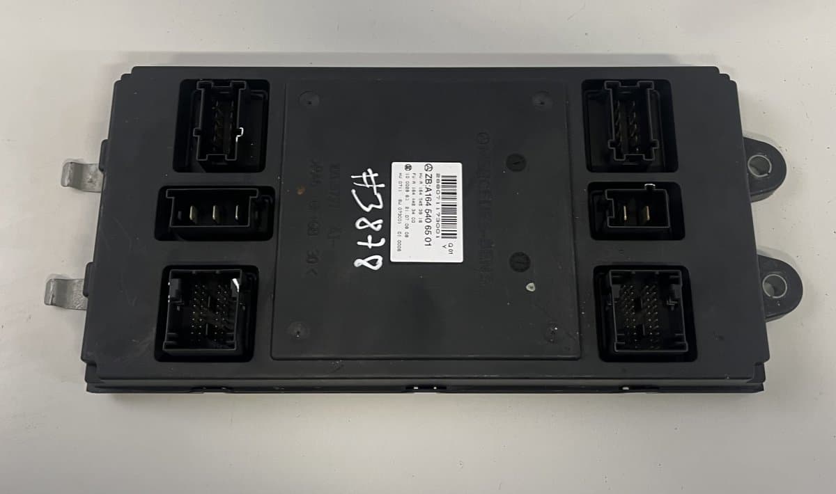 MERCEDES-BENZ A1645406501 A1645453916 A164423400 Fuse box MERCEDES-BENZ ML-CLASS (W164) (2005-2011)