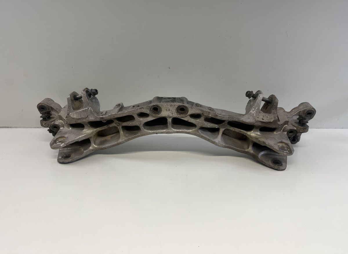MITSUBISHI MR510061 Rear axle Beam MITSUBISHI LANCER (CS, CT) (2000-2013)