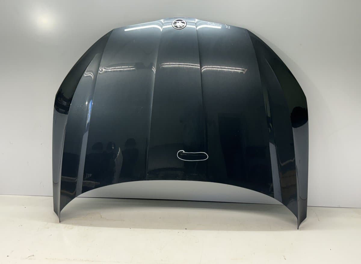 SKODA 5E3823031A Bonnet SKODA OCTAVIA IV (NX, NN) (2019-)