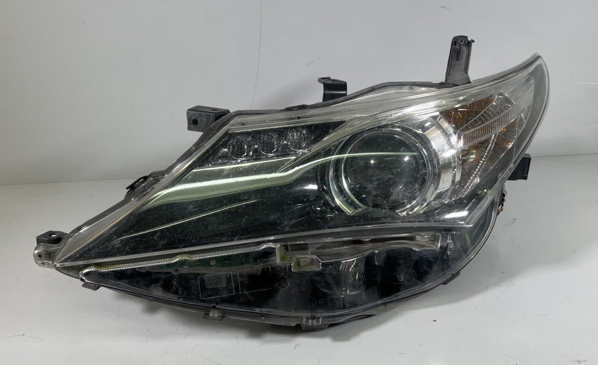 8115002E20 Headlight left TOYOTA AURIS (E18) 2012-2018