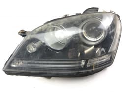 MERCEDES-BENZ A1648201161 Headlight left MERCEDES-BENZ ML-CLASS (W164) (2005-2011) — thumbnail 1