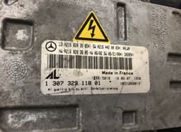 MERCEDES-BENZ A2218205561 Headlight left MERCEDES-BENZ S-CLASS (W221) (2005-2013) — thumbnail 3