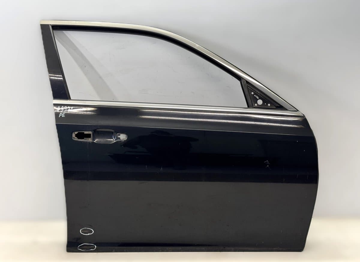 68127960AA Door Front Right CHRYSLER 300C II (2010-2023)