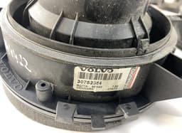 VOLVO 30758468 Set of loudspeakers VOLVO XC90 I (2002-2014) — thumbnail 8