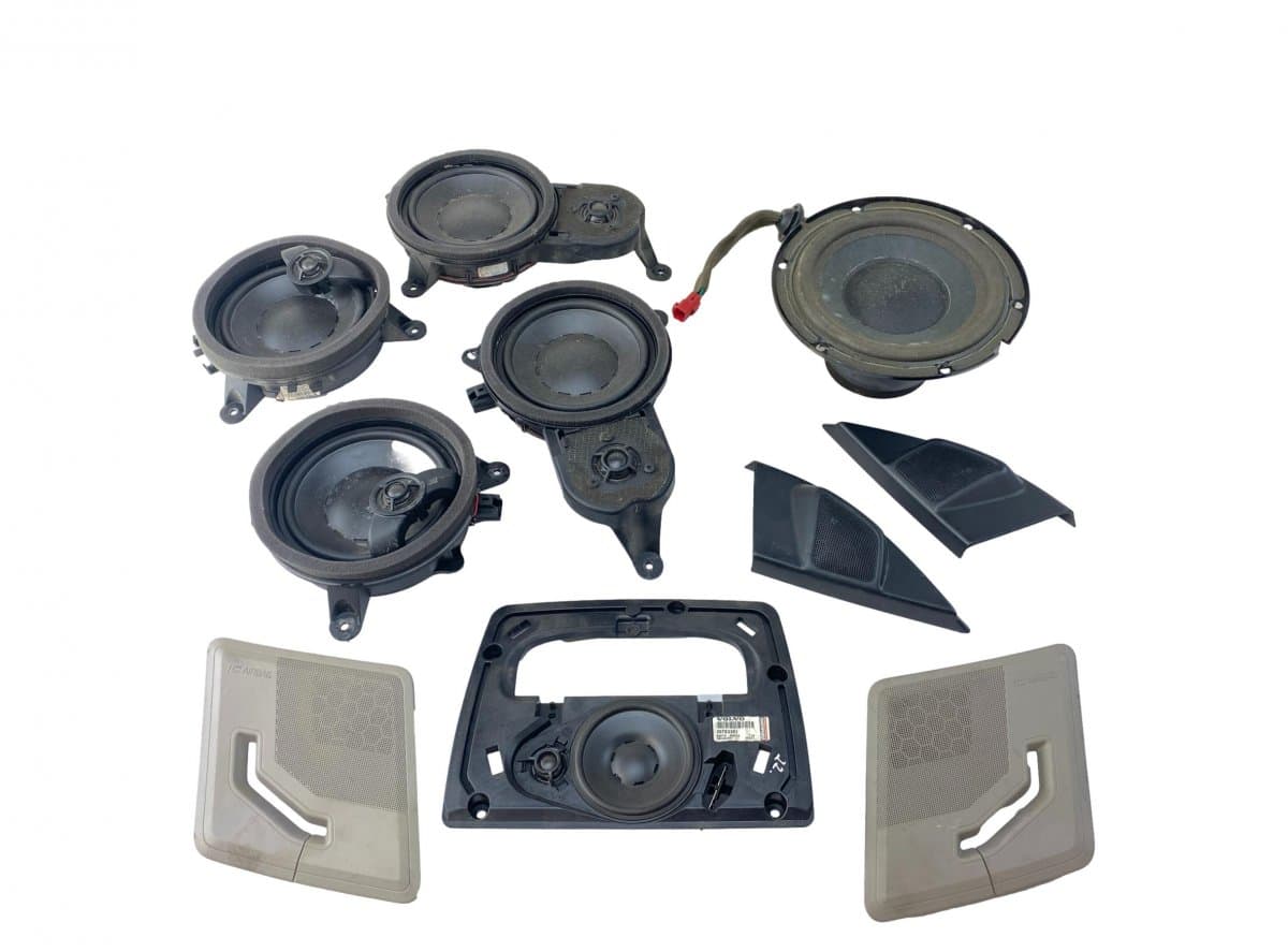 VOLVO 30758468 Set of loudspeakers VOLVO XC90 I (2002-2014)