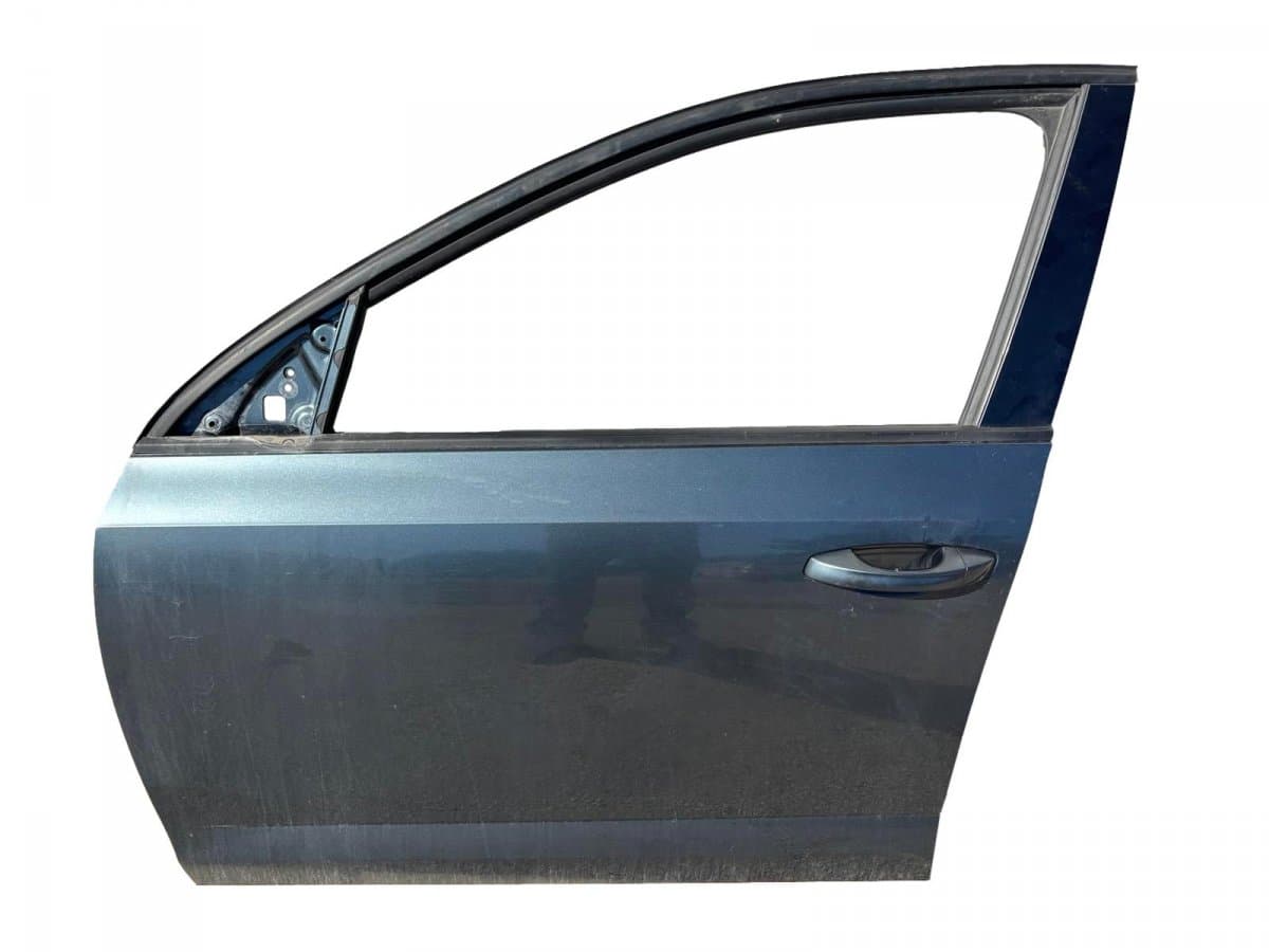 5E0831055A Door Front Left SKODA OCTAVIA III (5E) (2012-2019)
