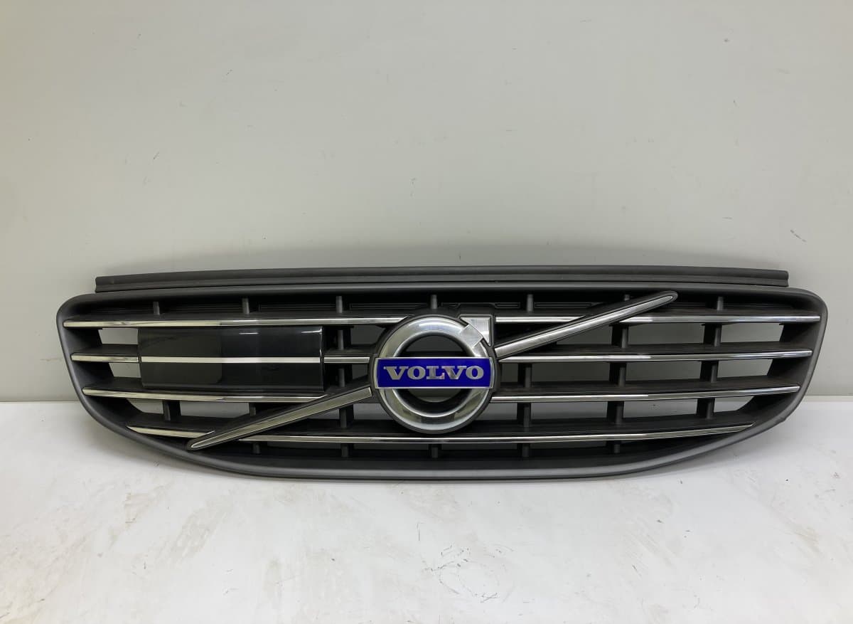 VOLVO 31333833 31333841 31386521 31386522 31353832 Radiator Grille VOLVO XC60 I (2008-2017)