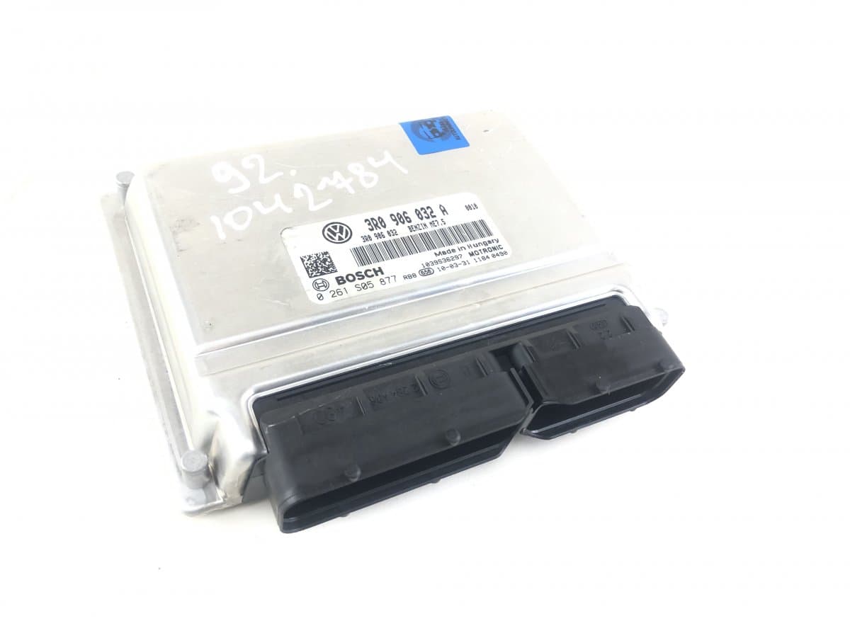 SEAT 0261S05877 Engine Control Unit / module (ECU) SEAT EXEO (3R) (2008-2013)