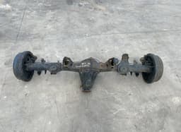 TOYOTA 4211035770 4211035670 4211035670 4211035660 4211035650 4211035640 4211035630 0441235200 0441235210 Rear Axle Complete TOYOTA HILUX VI (N140, N150, N160, N170) (1995-2005) — thumbnail 4