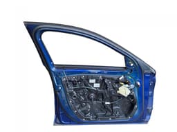 MERCEDES-BENZ A2057200105 Door Front Left MERCEDES-BENZ C-CLASS (W205) (2013-2021) — thumbnail 2